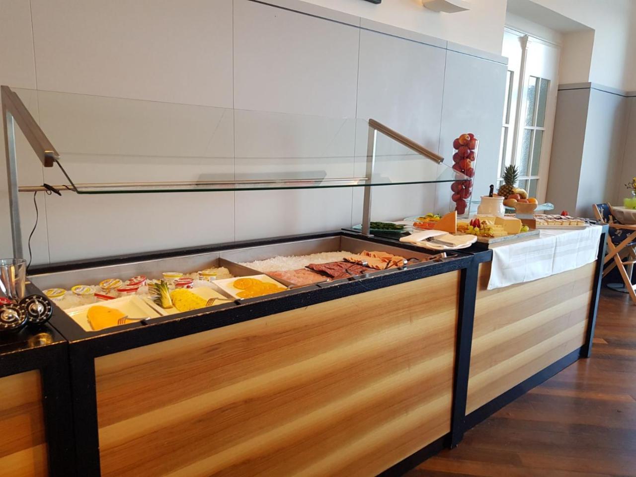Hotel Riviera Loft Веггис Экстерьер фото